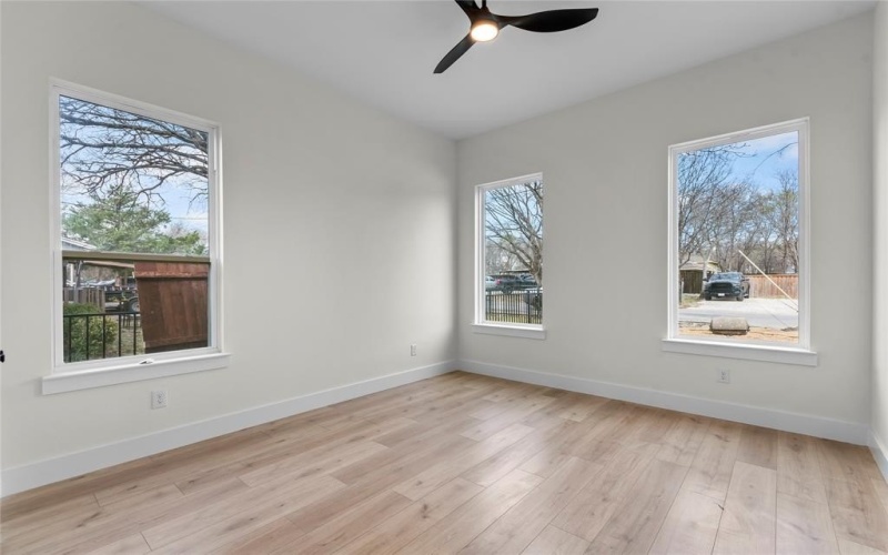 8910 Wadlington Avenue, Dallas, TX 75217, 3 Habitaciones Habitaciones , ,3 BañosBaños,Residential,En Venta,8910 Wadlington Avenue,0,21188872