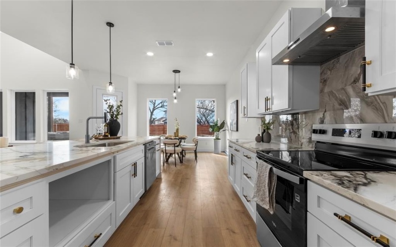 8910 Wadlington Avenue, Dallas, TX 75217, 3 Habitaciones Habitaciones , ,3 BañosBaños,Residential,En Venta,8910 Wadlington Avenue,0,21188872