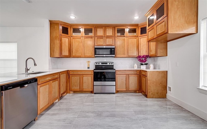 3157 N Glen Garden Drive, Fort Worth, TX 76119, 6 Bedrooms Bedrooms, ,2 BathroomsBathrooms,Residential Multi Family,For Sale,3157 N Glen Garden Drive,0,21188974