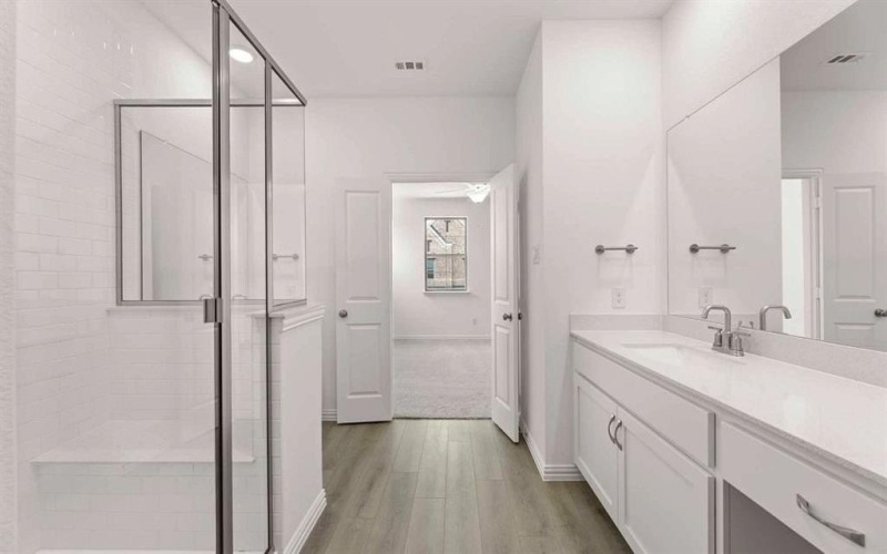 633 Blue Ridge Drive, Mansfield, TX 76063, 3 Habitaciones Habitaciones , ,2 BañosBaños,Residential,En Venta,633 Blue Ridge Drive,0,21189164