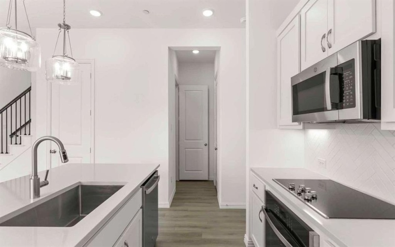 633 Blue Ridge Drive, Mansfield, TX 76063, 3 Habitaciones Habitaciones , ,2 BañosBaños,Residential,En Venta,633 Blue Ridge Drive,0,21189164