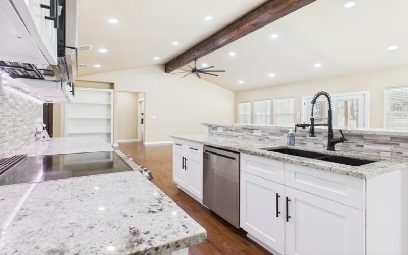 910 Cream Level Road, Athens, TX 75751, 9 Bedrooms Bedrooms, ,5 BathroomsBathrooms,Residential,For Sale,910 Cream Level Road,0,21189257