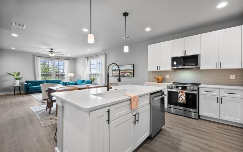 3804 Manhattan Avenue, Grand Prairie, TX 75052, 3 Bedrooms Bedrooms, ,2 BathroomsBathrooms,Residential,For Sale,3804 Manhattan Avenue,20607327