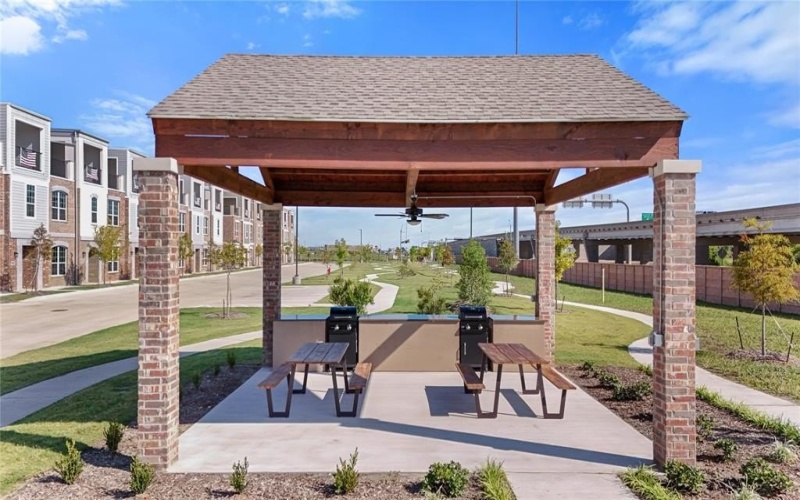 3804 Manhattan Avenue, Grand Prairie, TX 75052, 3 Bedrooms Bedrooms, ,2 BathroomsBathrooms,Residential,For Sale,3804 Manhattan Avenue,20607327