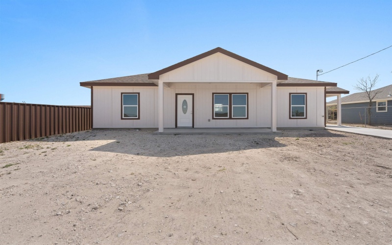 338 Ray, Del Rio, TX 78840, 3 Bedrooms Bedrooms, ,2 BathroomsBathrooms,Residential,For Sale,338 Ray,0,208209