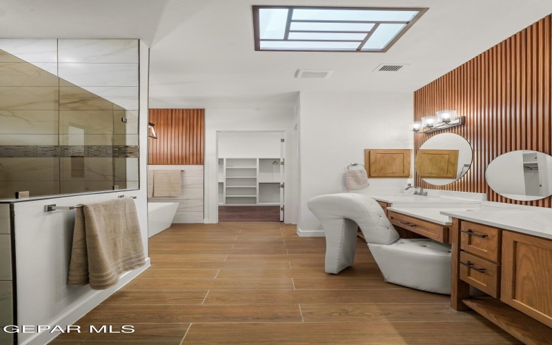 13022 BUCKLEBURY, El Paso, TX 79928, 4 Habitaciones Habitaciones , ,2 BañosBaños,Residential,En Venta,13022 BUCKLEBURY,0,938830