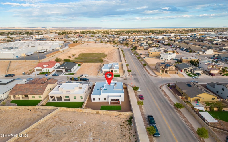 13022 BUCKLEBURY, El Paso, TX 79928, 4 Habitaciones Habitaciones , ,2 BañosBaños,Residential,En Venta,13022 BUCKLEBURY,0,938830