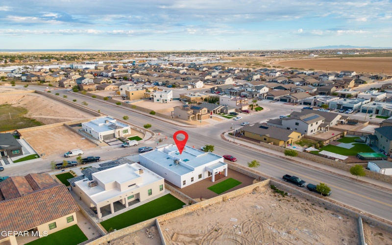 13022 BUCKLEBURY, El Paso, TX 79928, 4 Habitaciones Habitaciones , ,2 BañosBaños,Residential,En Venta,13022 BUCKLEBURY,0,938830