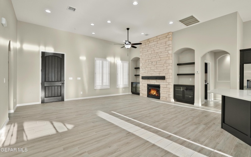 1929 CONCHO Court, El Paso, TX 79911, 4 Habitaciones Habitaciones , ,3 BañosBaños,Residential,En Venta,1929 CONCHO Court,0,938874