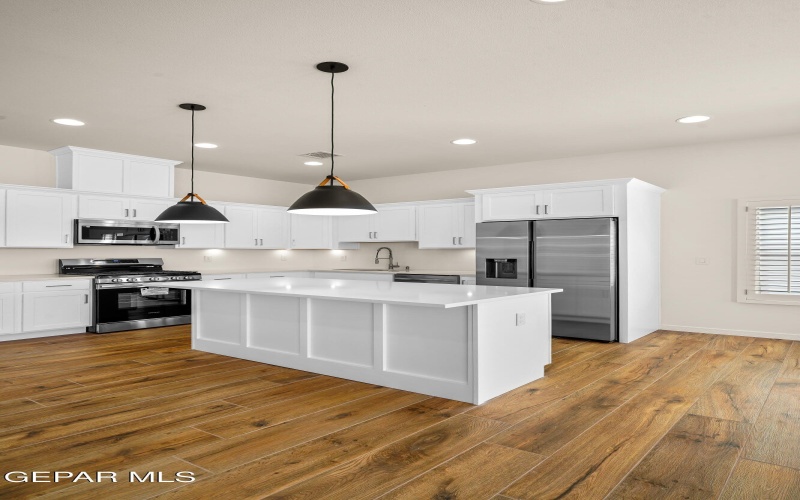 309 EMERALD SPACE, El Paso, TX 79928, 4 Bedrooms Bedrooms, ,2 BathroomsBathrooms,Residential,For Sale,309 EMERALD SPACE,0,938880