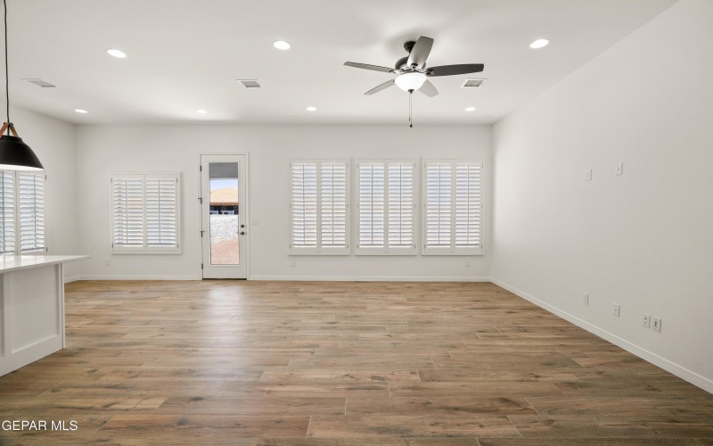 309 EMERALD SPACE, El Paso, TX 79928, 4 Bedrooms Bedrooms, ,2 BathroomsBathrooms,Residential,For Sale,309 EMERALD SPACE,0,938880