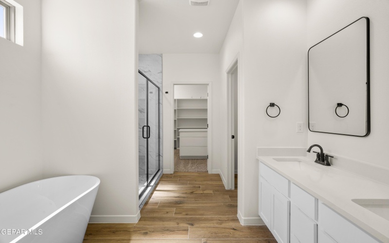 309 EMERALD SPACE, El Paso, TX 79928, 4 Bedrooms Bedrooms, ,2 BathroomsBathrooms,Residential,For Sale,309 EMERALD SPACE,0,938880