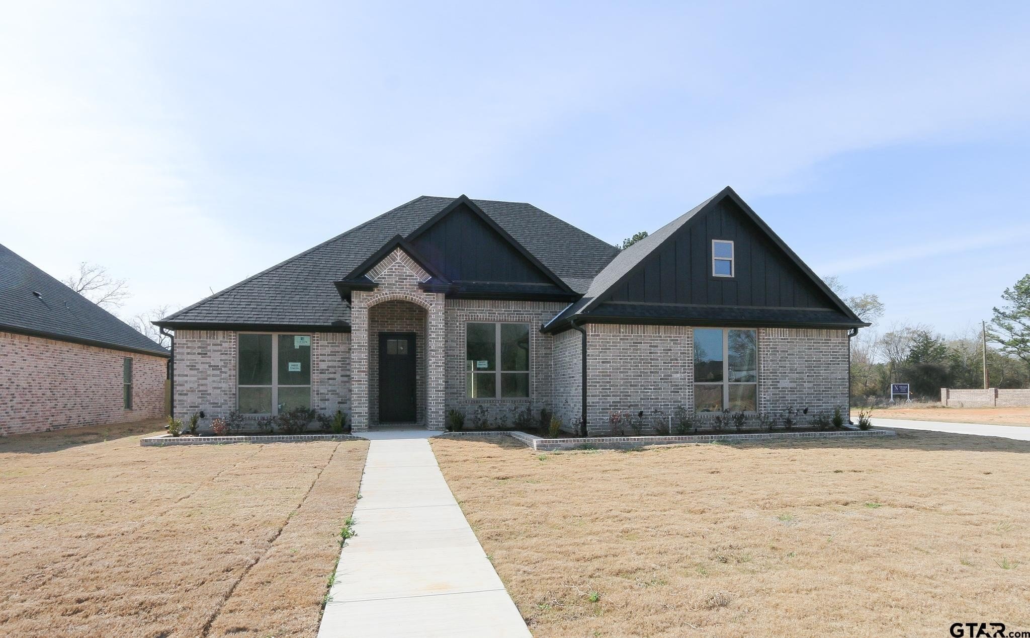 16527 Cooper Way, Tyler, TX 75703, 4 Bedrooms Bedrooms, ,2 BathroomsBathrooms,Residential,For Sale,16527 Cooper Way,0,26002634