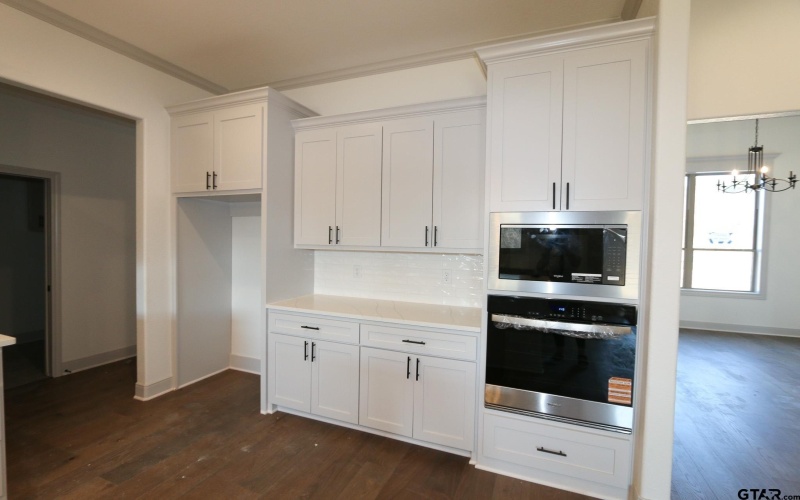 16527 Cooper Way, Tyler, TX 75703, 4 Bedrooms Bedrooms, ,2 BathroomsBathrooms,Residential,For Sale,16527 Cooper Way,0,26002634