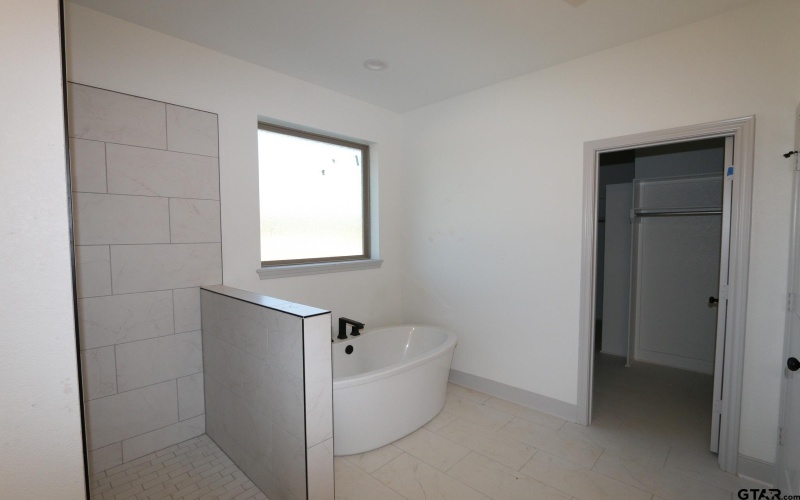 16527 Cooper Way, Tyler, TX 75703, 4 Bedrooms Bedrooms, ,2 BathroomsBathrooms,Residential,For Sale,16527 Cooper Way,0,26002634