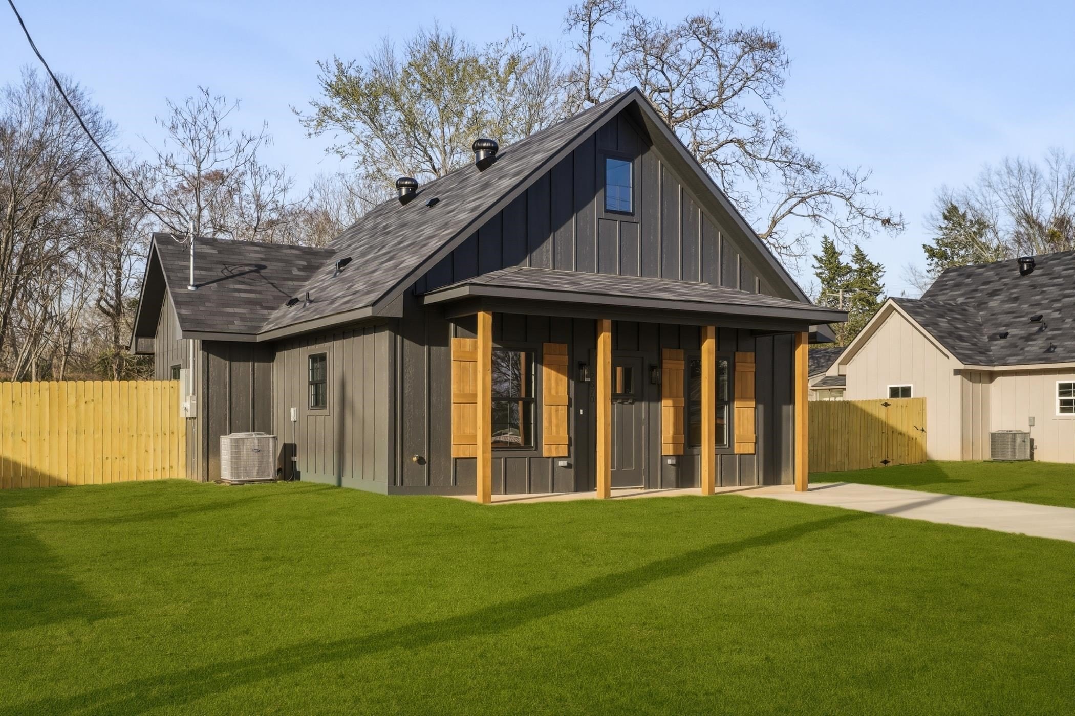 2670 Hendricks St, Gladewater, TX 75647, 2 Bedrooms Bedrooms, ,1 BathroomBathrooms,Residential,For Sale,2670 Hendricks St,0,20261337