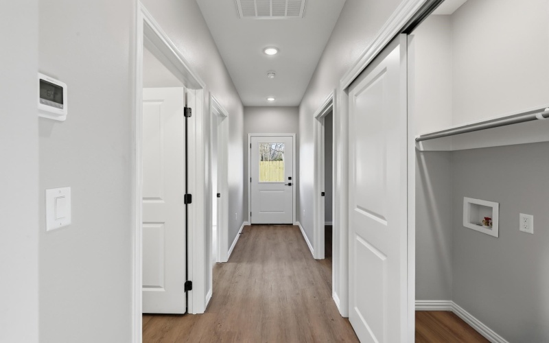 2670 Hendricks St, Gladewater, TX 75647, 2 Bedrooms Bedrooms, ,1 BathroomBathrooms,Residential,For Sale,2670 Hendricks St,0,20261337