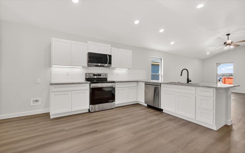 13705 Gary Avenue, Lubbock, TX 79423, 3 Habitaciones Habitaciones , ,2 BañosBaños,Residential,En Venta,13705 Gary Avenue,0,202602488