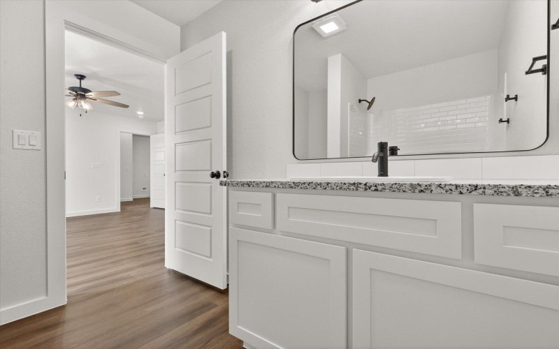 13705 Gary Avenue, Lubbock, TX 79423, 3 Habitaciones Habitaciones , ,2 BañosBaños,Residential,En Venta,13705 Gary Avenue,0,202602488