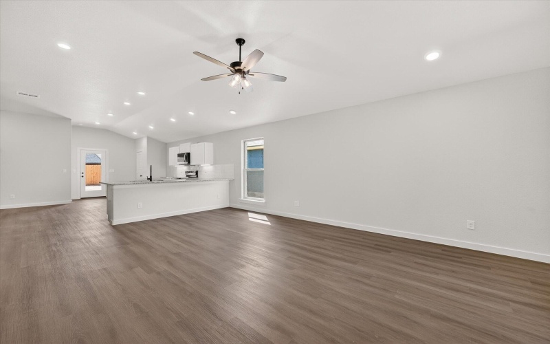 13705 Gary Avenue, Lubbock, TX 79423, 3 Habitaciones Habitaciones , ,2 BañosBaños,Residential,En Venta,13705 Gary Avenue,0,202602488