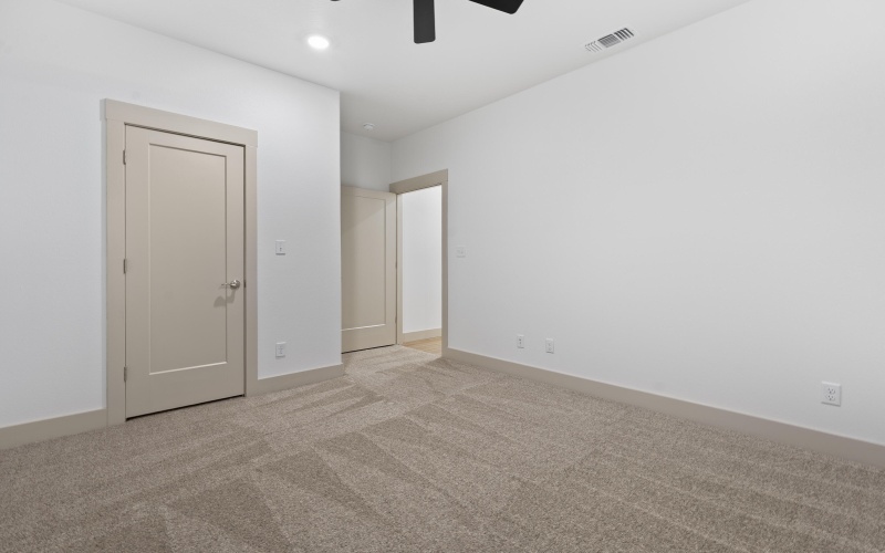 5916 Grinnell Street, Lubbock, TX 79416, 4 Habitaciones Habitaciones , ,2 BañosBaños,Residential,En Venta,5916 Grinnell Street,0,202602515