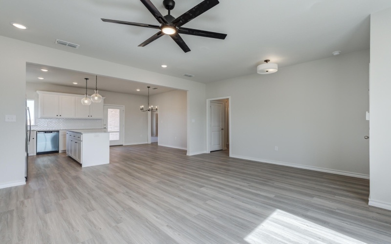 710 Live Oak Drive, Post, TX 79356, 3 Habitaciones Habitaciones , ,2 BañosBaños,Residential,En Venta,710 Live Oak Drive,0,202602516