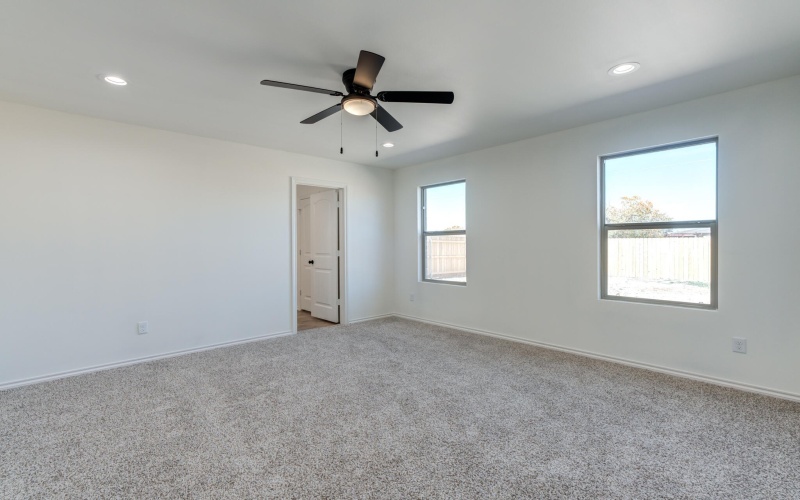 901 E Fordham Street, Lubbock, TX 79403, 3 Habitaciones Habitaciones , ,2 BañosBaños,Residential,En Venta,901 E Fordham Street,0,202602522