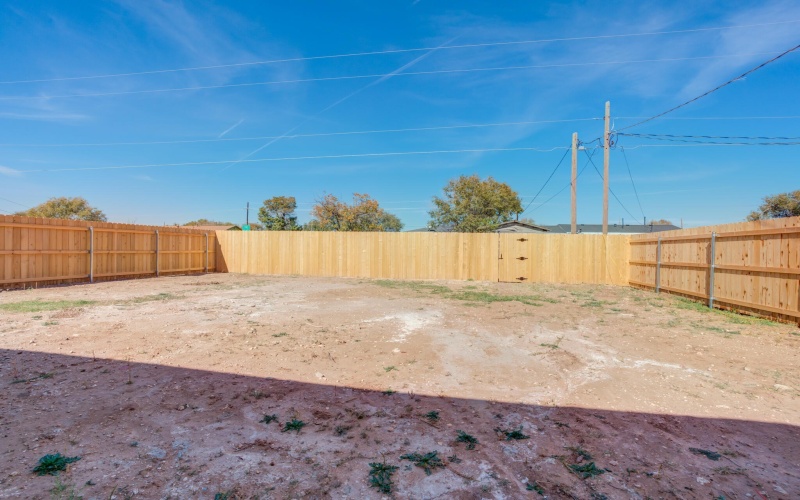 901 E Fordham Street, Lubbock, TX 79403, 3 Habitaciones Habitaciones , ,2 BañosBaños,Residential,En Venta,901 E Fordham Street,0,202602522