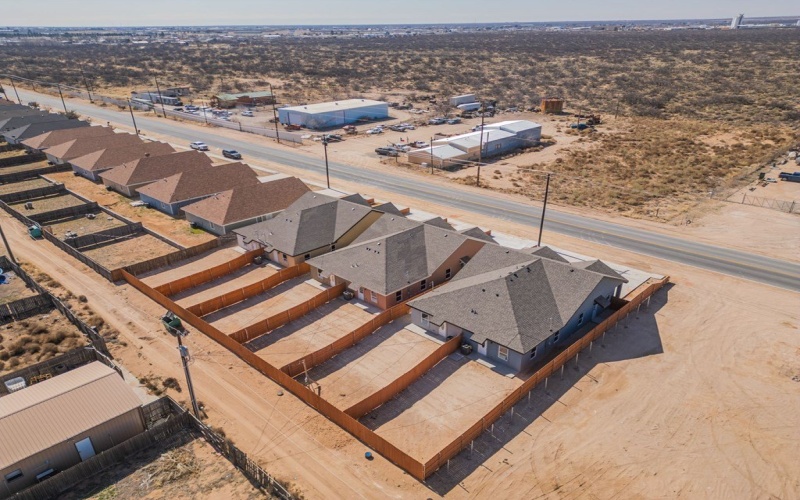 1010 N Eva Ave unit: A-F, Monahans, TX 79756, ,Commercial Sale,For Sale,1010 N Eva Ave unit: A-F,0,167663