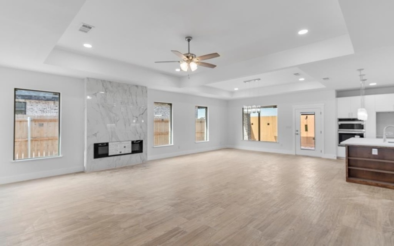 8663 Fiesta, Odessa, TX 79765, 4 Habitaciones Habitaciones , ,3 BañosBaños,Residential,En Venta,8663 Fiesta,0,50087479