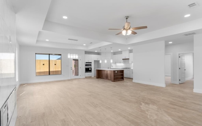 8663 Fiesta, Odessa, TX 79765, 4 Habitaciones Habitaciones , ,3 BañosBaños,Residential,En Venta,8663 Fiesta,0,50087479