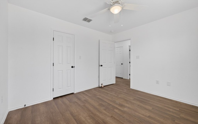 305 N Adams St, Midland, TX 79701, 3 Habitaciones Habitaciones , ,2 BañosBaños,Residential,En Venta,305 N Adams St,0,50091116