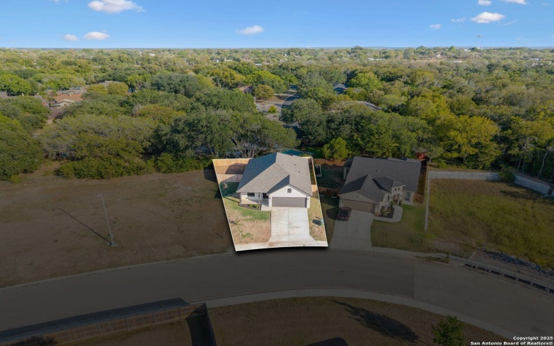 319 Club View E, Seguin, TX 78155, 3 Habitaciones Habitaciones , ,2 BañosBaños,Residential,En Venta,319 Club View E,0,1913711