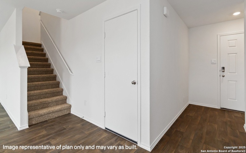 1663 House Finch Drive, San Antonio, TX 78253, 3 Bedrooms Bedrooms, ,2 BathroomsBathrooms,Residential,For Sale,1663 House Finch Drive,0,1943820