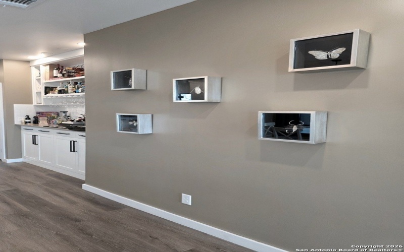 511 E Woodlawn Avenue, San Antonio, TX 78212, 3 Habitaciones Habitaciones , ,2 BañosBaños,Residential,En Venta,511 E Woodlawn Avenue,0,1943902