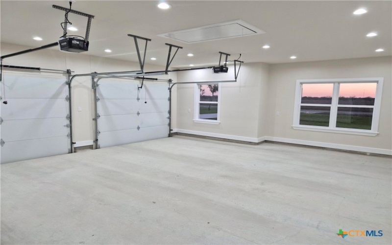 520 Essence Drive, Victoria, TX 77904, 4 Bedrooms Bedrooms, ,2 BathroomsBathrooms,Residential,For Sale,520 Essence Drive,0,605498