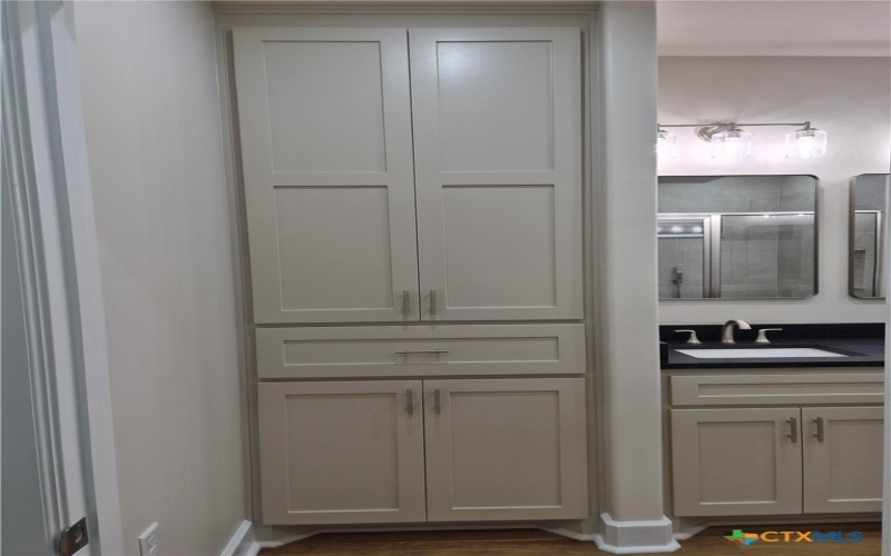 520 Essence Drive, Victoria, TX 77904, 4 Bedrooms Bedrooms, ,2 BathroomsBathrooms,Residential,For Sale,520 Essence Drive,0,605498