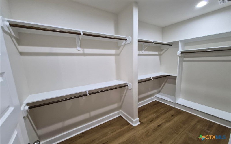 520 Essence Drive, Victoria, TX 77904, 4 Bedrooms Bedrooms, ,2 BathroomsBathrooms,Residential,For Sale,520 Essence Drive,0,605498