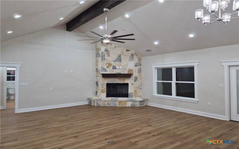 520 Essence Drive, Victoria, TX 77904, 4 Bedrooms Bedrooms, ,2 BathroomsBathrooms,Residential,For Sale,520 Essence Drive,0,605498