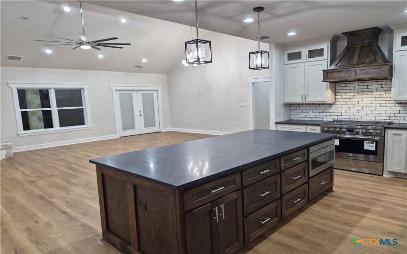 520 Essence Drive, Victoria, TX 77904, 4 Bedrooms Bedrooms, ,2 BathroomsBathrooms,Residential,For Sale,520 Essence Drive,0,605498