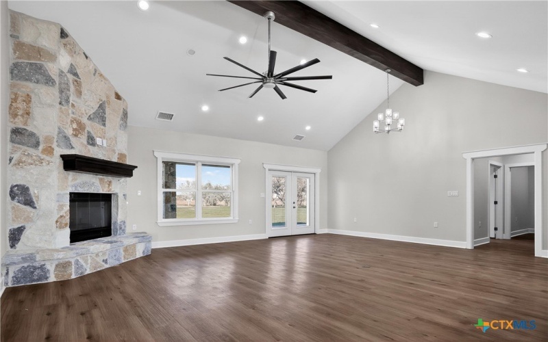 520 Essence Drive, Victoria, TX 77904, 4 Bedrooms Bedrooms, ,2 BathroomsBathrooms,Residential,For Sale,520 Essence Drive,0,605498