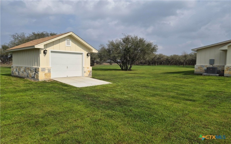 520 Essence Drive, Victoria, TX 77904, 4 Bedrooms Bedrooms, ,2 BathroomsBathrooms,Residential,For Sale,520 Essence Drive,0,605498