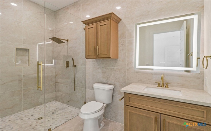 858 Rutherford, Fischer, TX 78623, 4 Bedrooms Bedrooms, ,5 BathroomsBathrooms,Residential,For Sale,858 Rutherford,0,605520