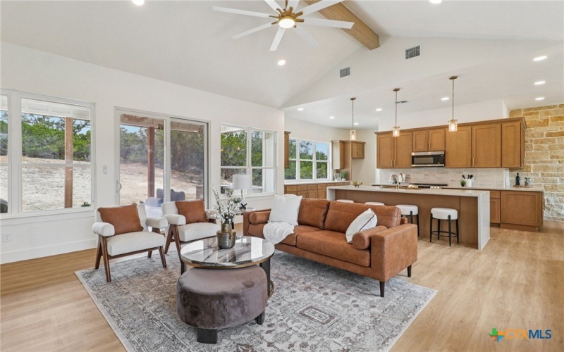 858 Rutherford, Fischer, TX 78623, 4 Bedrooms Bedrooms, ,5 BathroomsBathrooms,Residential,For Sale,858 Rutherford,0,605520