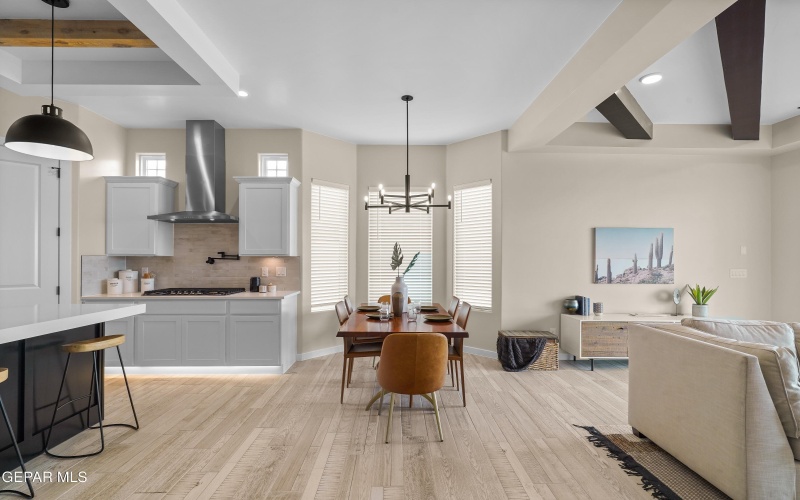 636 Paseo De La Reina Street, Horizon City, TX 79928, 4 Habitaciones Habitaciones , ,2 BañosBaños,Residential,En Venta,636 Paseo De La Reina Street,0,938884