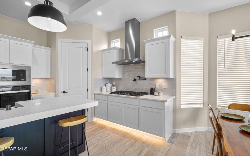 636 Paseo De La Reina Street, Horizon City, TX 79928, 4 Habitaciones Habitaciones , ,2 BañosBaños,Residential,En Venta,636 Paseo De La Reina Street,0,938884