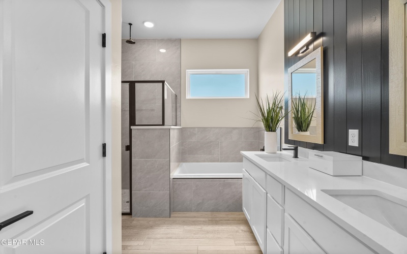 636 Paseo De La Reina Street, Horizon City, TX 79928, 4 Habitaciones Habitaciones , ,2 BañosBaños,Residential,En Venta,636 Paseo De La Reina Street,0,938884