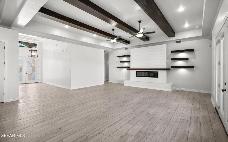 960 NAYLAND Place, El Paso, TX 79928, 4 Bedrooms Bedrooms, ,2 BathroomsBathrooms,Residential,For Sale,960 NAYLAND Place,0,938887