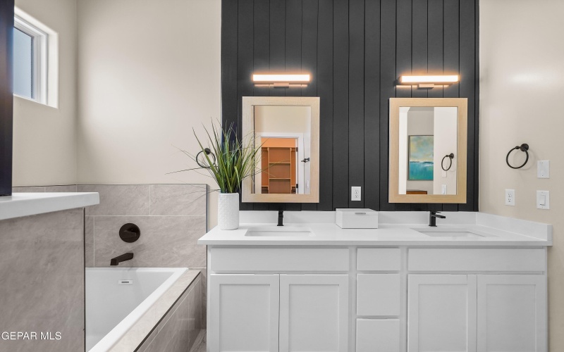 608 Rose Stevenson Place, Horizon City, TX 79928, 4 Bedrooms Bedrooms, ,2 BathroomsBathrooms,Residential,For Sale,608 Rose Stevenson Place,0,938888