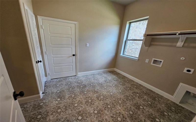 381 Magnolia Court, Trenton, TX 75490, 6 Bedrooms Bedrooms, ,3 BathroomsBathrooms,Residential,For Sale,381 Magnolia Court,20685332